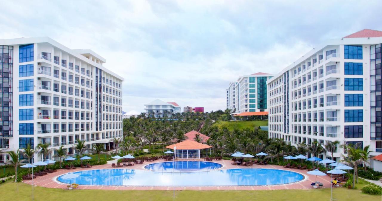 Golden Peak Resort & Spa Nha Trang Exterior photo