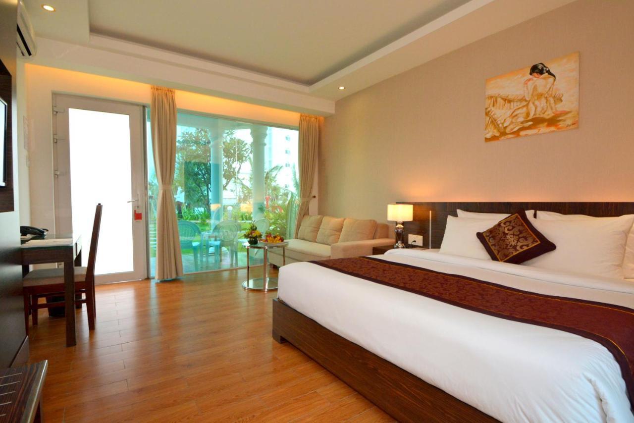 Golden Peak Resort & Spa Nha Trang Exterior photo